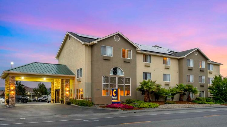 Comfort Inn & Suites, Fortuna Exterior