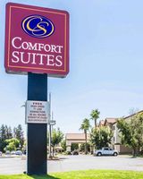 Comfort Suites