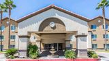 Comfort Suites Exterior