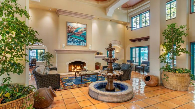 <b>Quality Suites Downtown San Luis Obispo Lobby</b>. Images powered by <a href="https://iceportal.shijigroup.com/" title="IcePortal" target="_blank">IcePortal</a>.