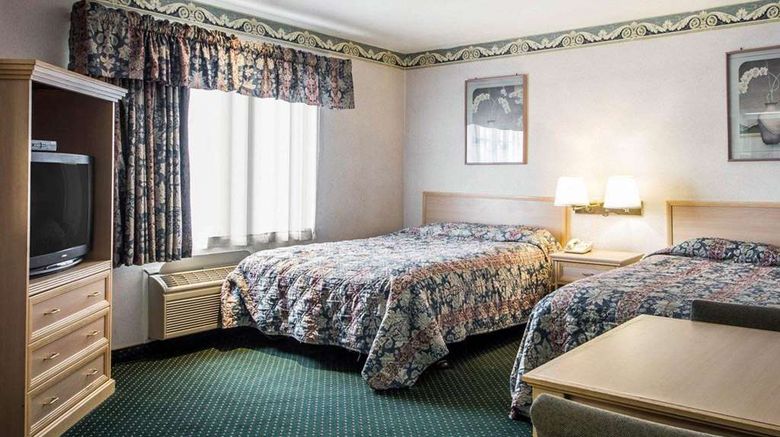 <b>Rodeway Inn Room</b>. Images powered by <a href="https://iceportal.shijigroup.com/" title="IcePortal" target="_blank">IcePortal</a>.