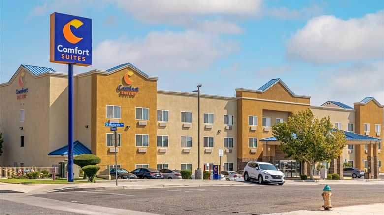 <b>Comfort Suites Victorville - Hesperia Exterior</b>. Images powered by <a href="https://iceportal.shijigroup.com/" title="IcePortal" target="_blank">IcePortal</a>.