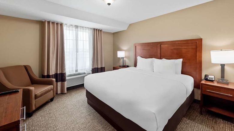 <b>Comfort Inn & Suites El Centro Suite</b>. Images powered by <a href="https://iceportal.shijigroup.com/" title="IcePortal" target="_blank">IcePortal</a>.
