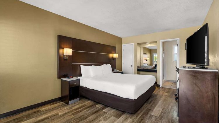 Comfort Inn San Diego Airport at Harbor Room