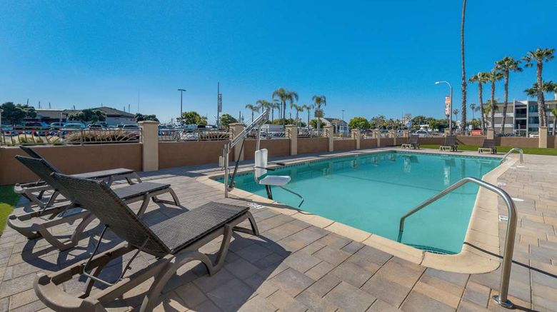 <b>Comfort Inn San Diego Airport at Harbor Pool</b>. Images powered by <a href="https://iceportal.shijigroup.com/" title="IcePortal" target="_blank">IcePortal</a>.