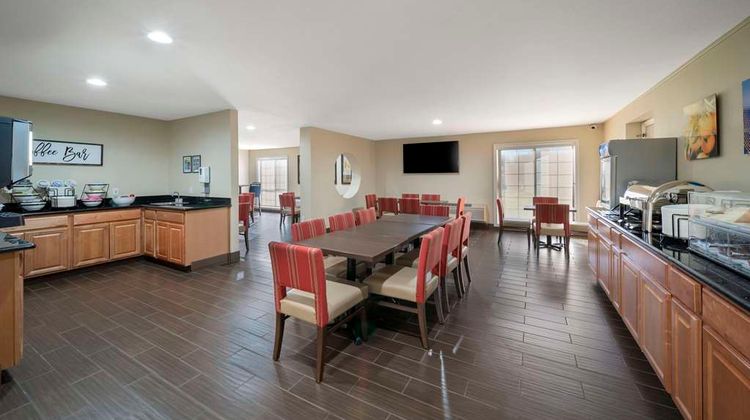 Comfort Suites Red Bluff Restaurant
