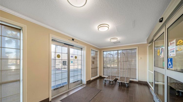Comfort Suites Red Bluff Lobby