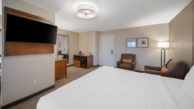 Comfort Suites Red Bluff Room