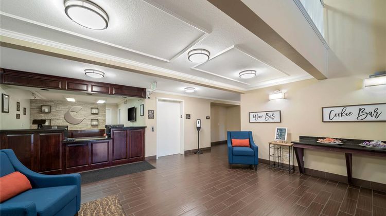 Comfort Suites Red Bluff Lobby