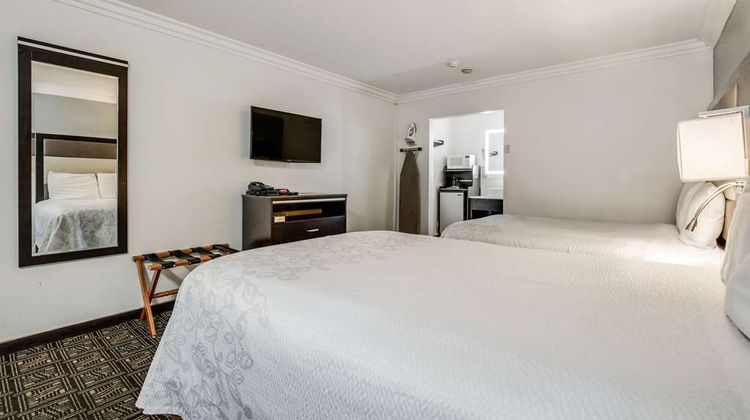 Rodeway Inn Temecula Room