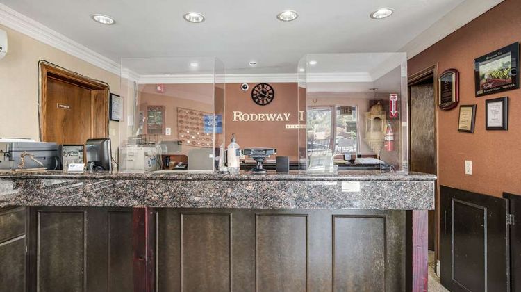 Rodeway Inn Temecula Lobby
