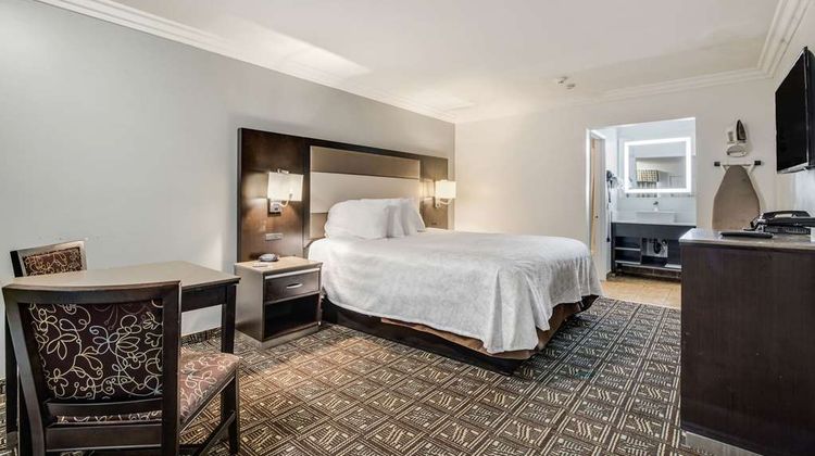 Rodeway Inn Temecula Room