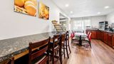 <b>Comfort Inn Restaurant</b>. Images powered by <a href="https://iceportal.shijigroup.com/" title="IcePortal" target="_blank">IcePortal</a>.