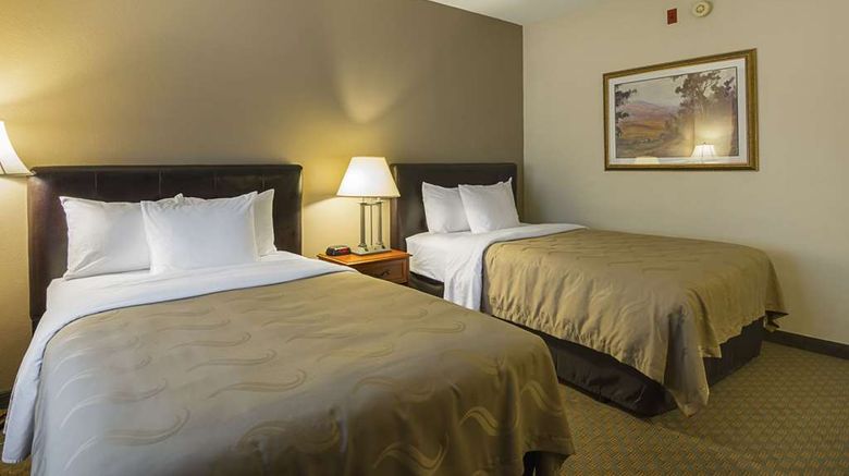 <b>Quality Inn Fresno Airport Hotel Room</b>. Images powered by <a href="https://iceportal.shijigroup.com/" title="IcePortal" target="_blank">IcePortal</a>.