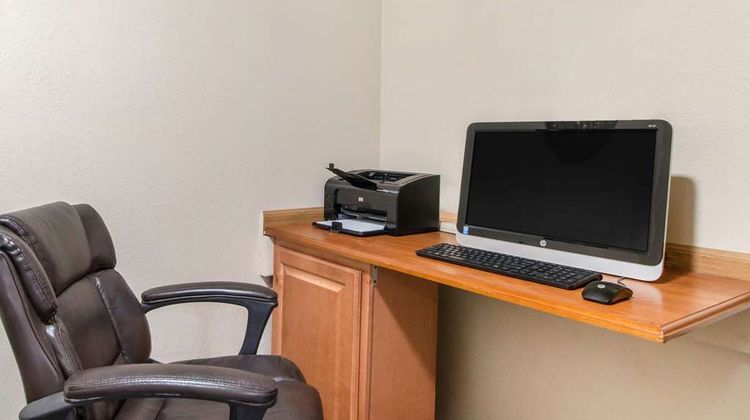 Quality Inn & Suites Redwood Coast Other