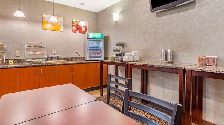Quality Inn & Suites Restaurant