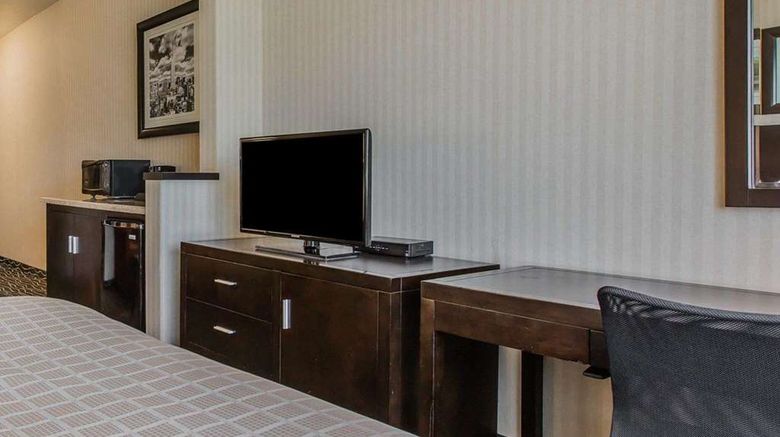 <b>Quality Inn Rosemead Suite</b>. Images powered by <a href="https://iceportal.shijigroup.com/" title="IcePortal" target="_blank">IcePortal</a>.