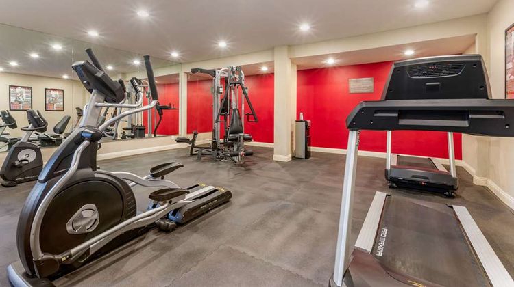 Comfort Inn & Suites Orange County Health
