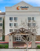 Comfort Suites Clovis Fresno