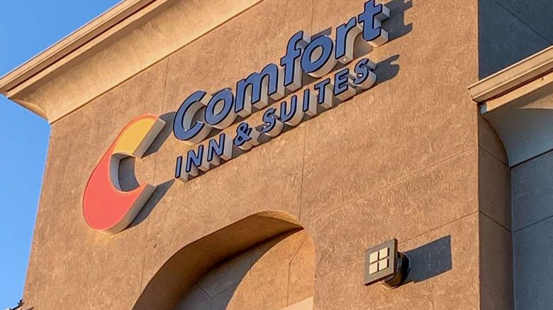 <b>Comfort Inn & Suites Exterior</b>. Images powered by <a href="https://iceportal.shijigroup.com/" title="IcePortal" target="_blank">IcePortal</a>.