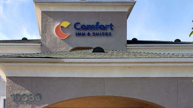 <b>Comfort Inn & Suites Exterior</b>. Images powered by <a href="https://iceportal.shijigroup.com/" title="IcePortal" target="_blank">IcePortal</a>.