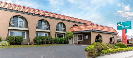 Quality Inn Exterior