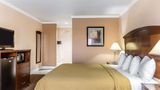 <b>Quality Inn Room</b>. Images powered by <a href="https://iceportal.shijigroup.com/" title="IcePortal" target="_blank">IcePortal</a>.