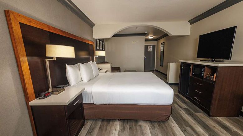 <b>Comfort Inn & Suites Nr Universal Studio Suite</b>. Images powered by <a href="https://iceportal.shijigroup.com/" title="IcePortal" target="_blank">IcePortal</a>.