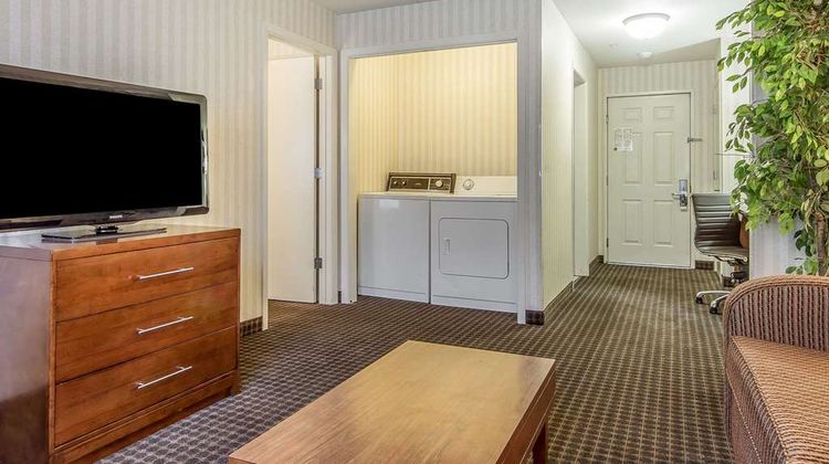 Quality Inn Suite
