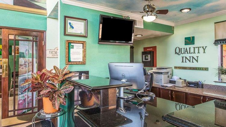 Quality Inn Hemet - San Jacinto Lobby