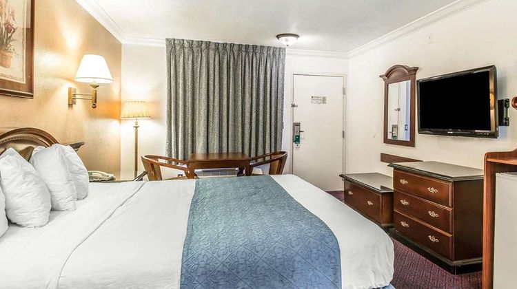 Quality Inn Hemet - San Jacinto Room