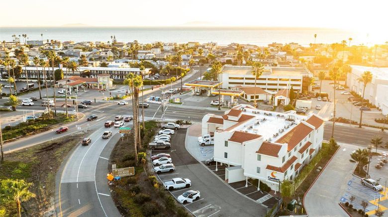 <b>Comfort Inn near Ventura Beach Exterior</b>. Images powered by <a href="https://iceportal.shijigroup.com/" title="IcePortal" target="_blank">IcePortal</a>.