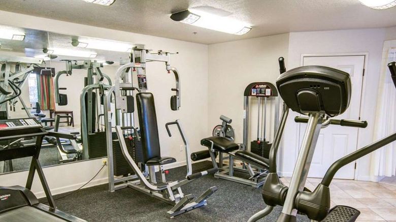 <b>Comfort Inn-Redding Health</b>. Images powered by <a href="https://iceportal.shijigroup.com/" title="IcePortal" target="_blank">IcePortal</a>.