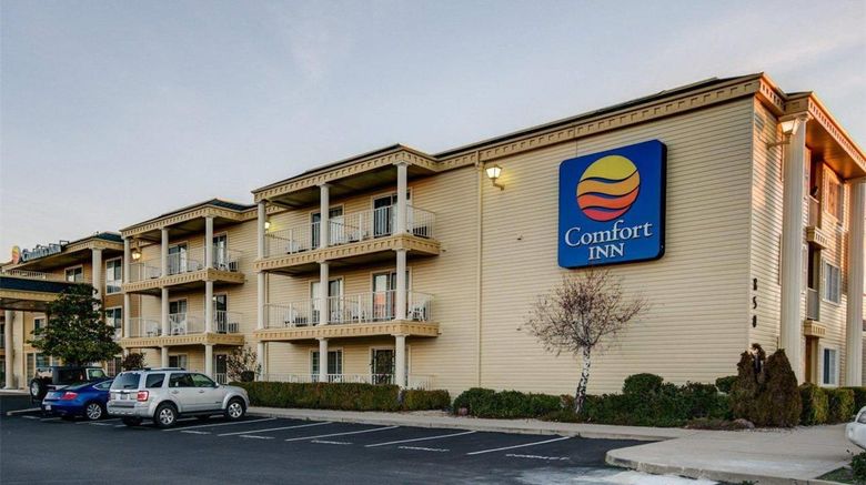 <b>Comfort Inn Redding Near I-5 Exterior</b>. Images powered by <a href="https://iceportal.shijigroup.com/" title="IcePortal" target="_blank">IcePortal</a>.
