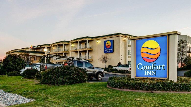 Comfort Inn-Redding Exterior. Images powered by <a href="https://iceportal.shijigroup.com" target="_blank" rel="noopener">Ice Portal</a>.