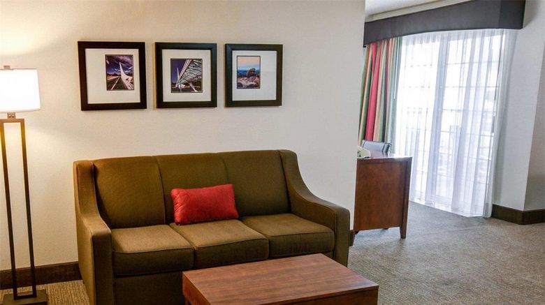 <b>Comfort Inn Redding Near I-5 Suite</b>. Images powered by <a href="https://iceportal.shijigroup.com/" title="IcePortal" target="_blank">IcePortal</a>.