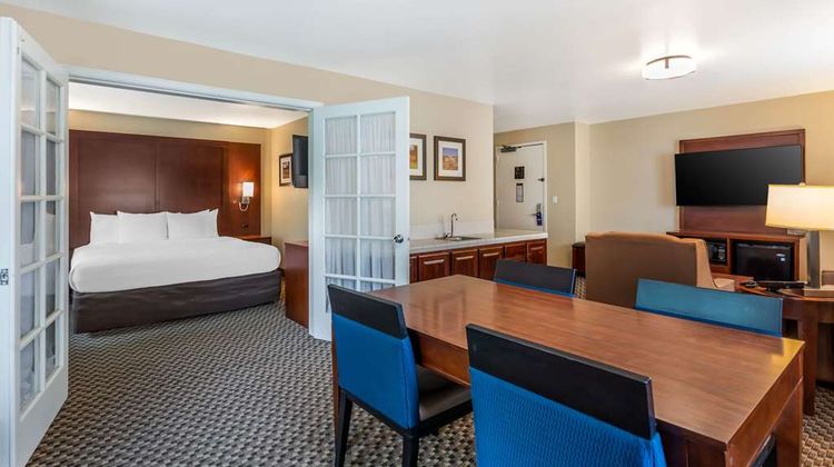 Comfort Inn Cordelia Room