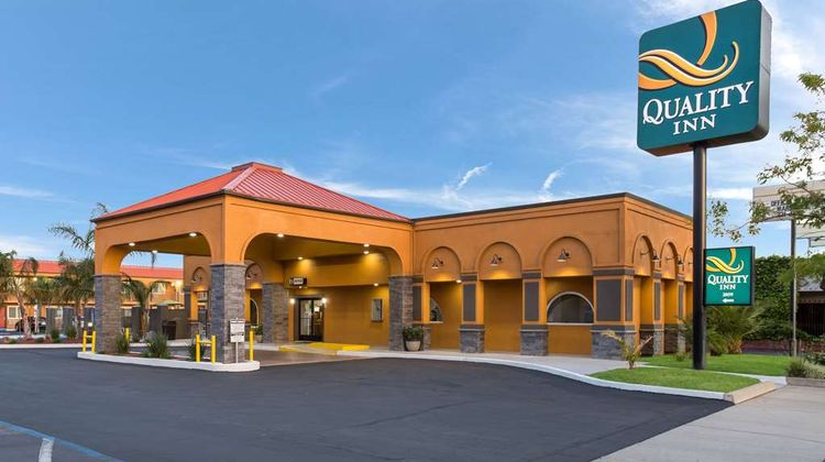 Quality Inn Exterior