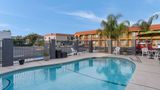 <b>Quality Inn Pool</b>. Images powered by <a href="https://iceportal.shijigroup.com/" title="IcePortal" target="_blank">IcePortal</a>.
