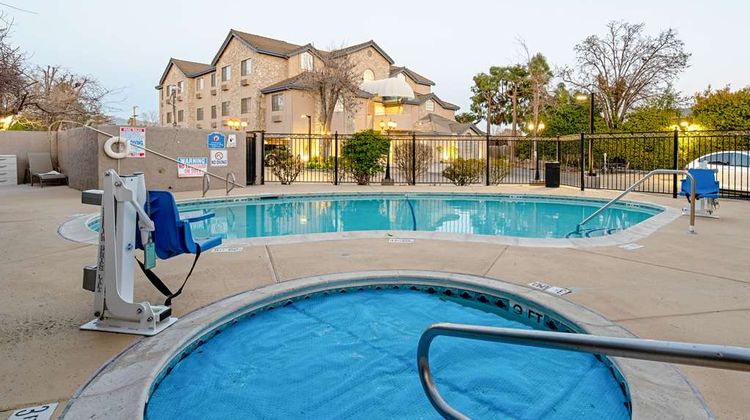 Clarion Inn Silicon Valley Pool