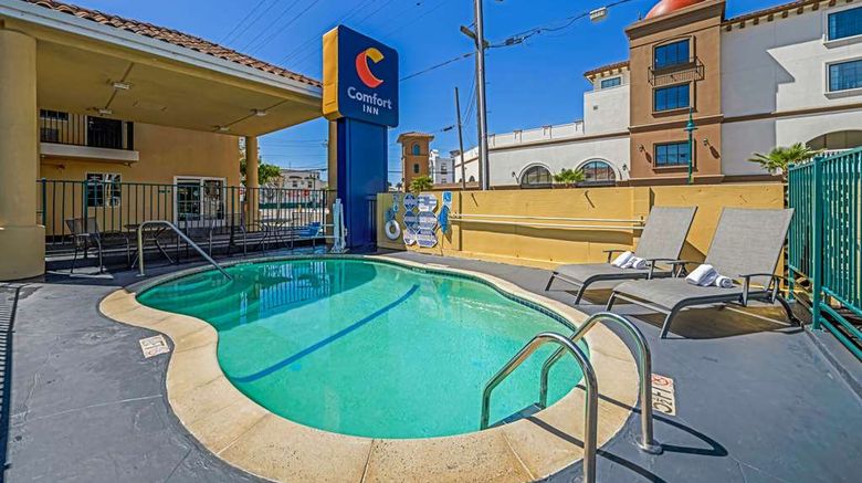 <b>Comfort Inn Beach & Boardwalk Pool</b>. Images powered by <a href="https://iceportal.shijigroup.com/" title="IcePortal" target="_blank">IcePortal</a>.