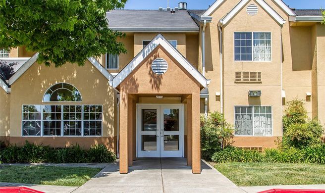 Quality Inn and Suites Santa Rosa South Exterior