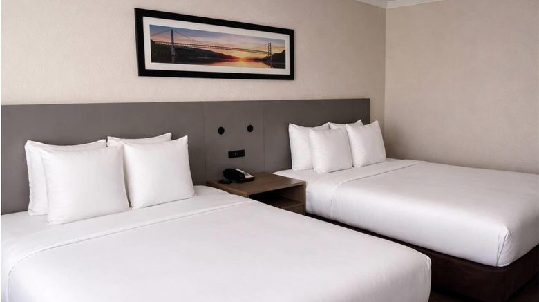 <b>Quality Inn and Suites Santa Rosa South Room</b>. Images powered by <a href="https://iceportal.shijigroup.com/" title="IcePortal" target="_blank">IcePortal</a>.