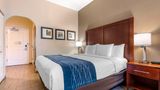 <b>Comfort Inn & Suites Room</b>. Images powered by <a href="https://iceportal.shijigroup.com/" title="IcePortal" target="_blank">IcePortal</a>.