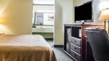 Quality Inn San Diego I-5 Naval Base Room