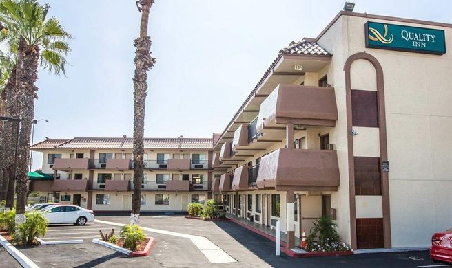 Quality Inn San Diego I-5 Naval Base Exterior