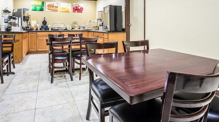 Quality Inn San Diego I-5 Naval Base Restaurant