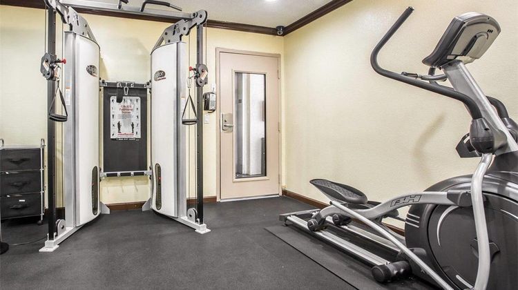 Quality Inn San Diego I-5 Naval Base Health