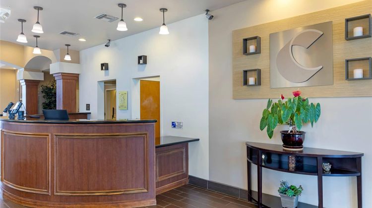 Comfort Suites Barstow Lobby