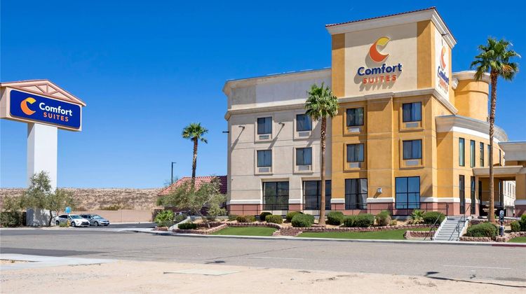 Comfort Suites Barstow Exterior